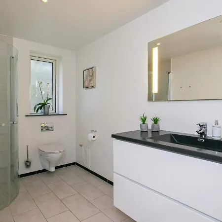 Three-bedroom Holiday In 51 Hébergement de vacances Blåvand
